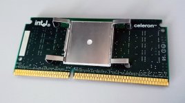 Celeron 300A 002.jpg